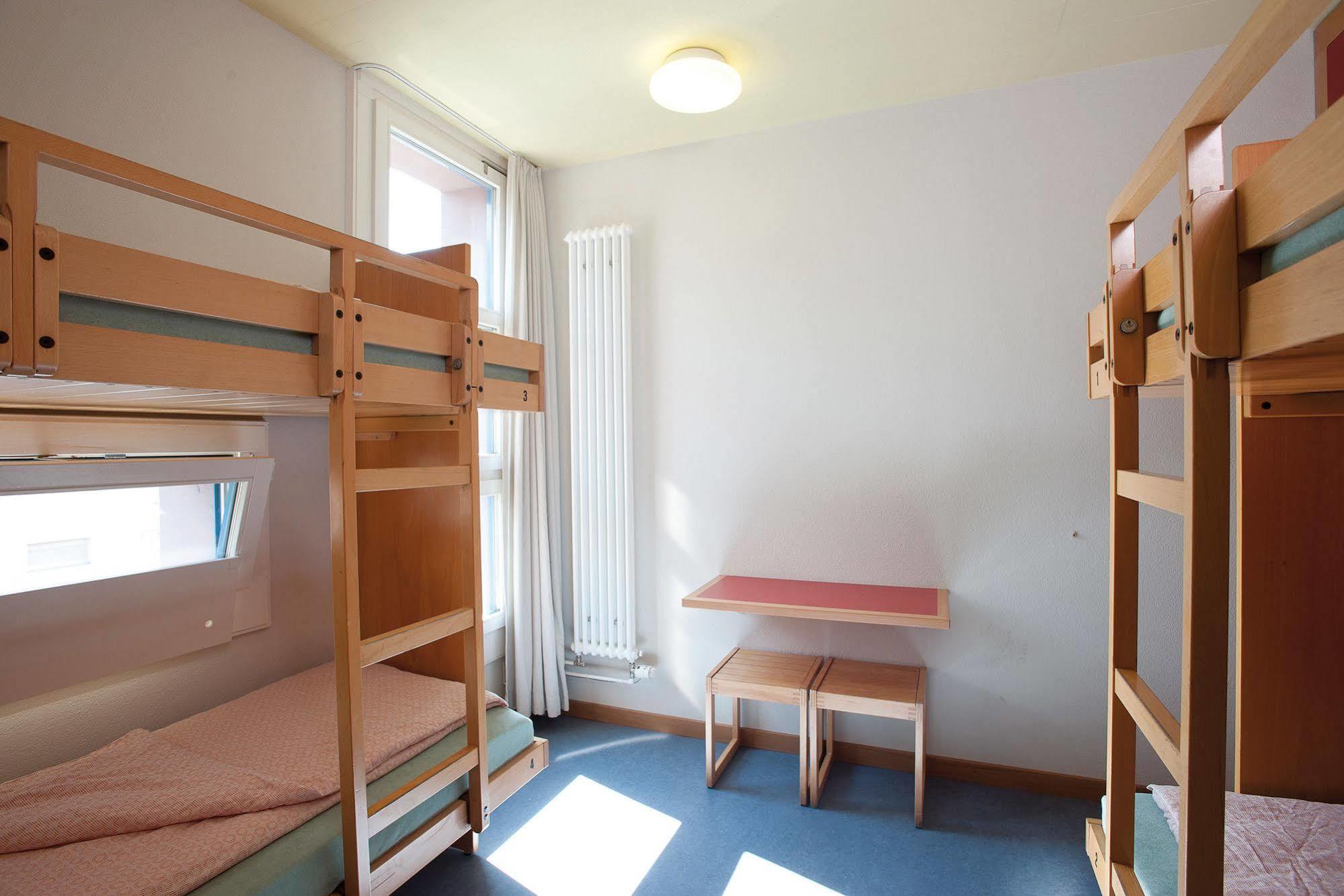 Zurich Youth Hostel Экстерьер фото